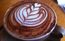 Регулярное употребление кофеина влияет на структуру мозга